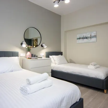 Apartment Luxury 2 Bedroom In Center *